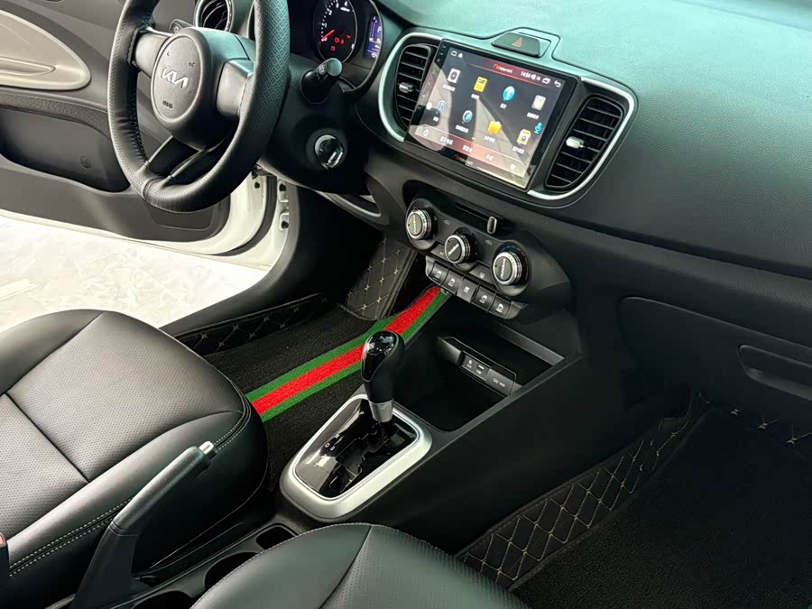 起亚 焕驰 2022 汽车图片 #14