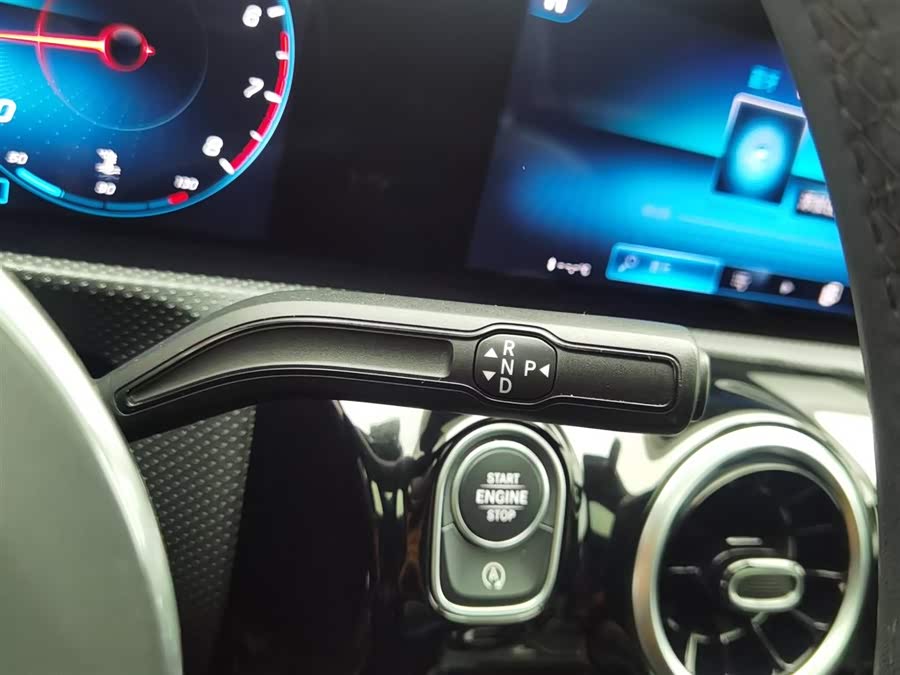 Mercedes-Benz A Class (Imported) 2020 #14 Mercedes-Benz A Class (Imported) 2020 car image #14