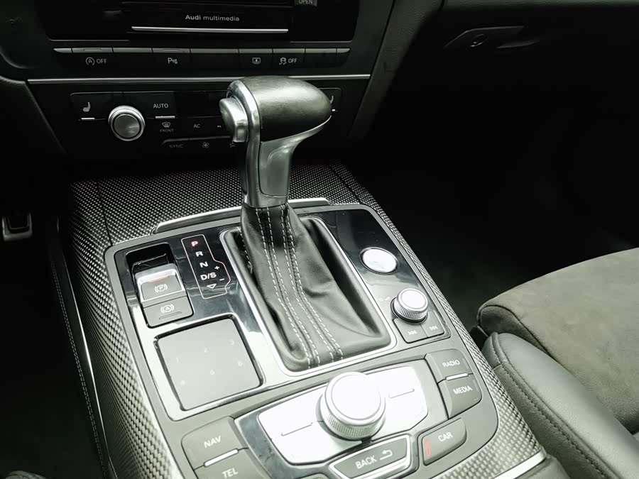 Audi S6 2013 immagine di auto #14