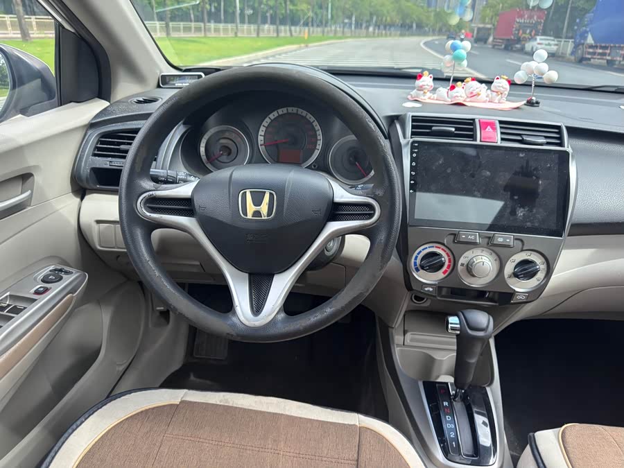 Honda City Classic 2013 #14 Honda City Classic 2013 car image #14