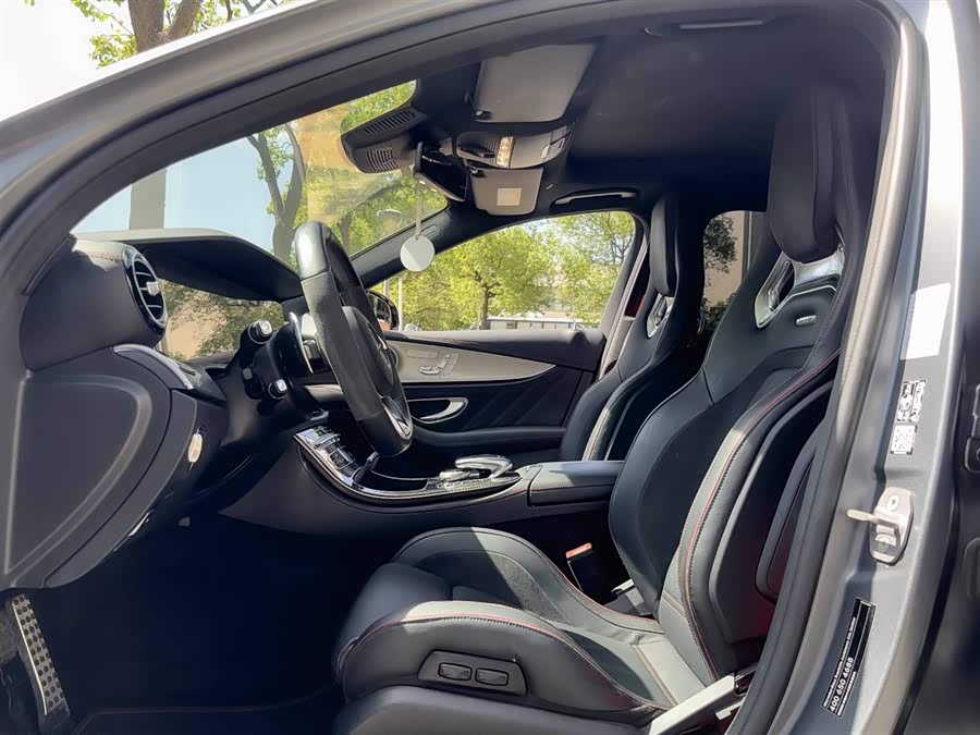 Mercedes-Benz E AMG 2018 immagine di auto #14