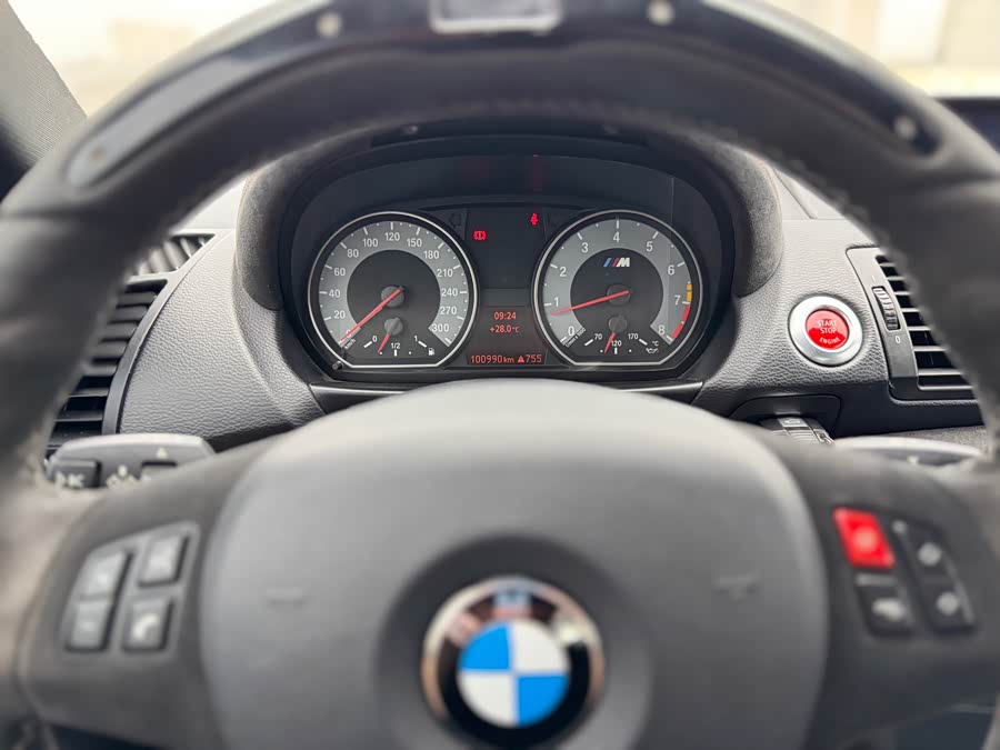 BMW 1 Series M 2012 car image #14