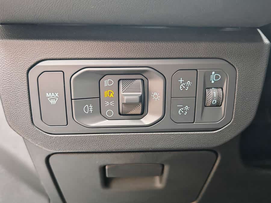 Ford Evos 2023 car image #14