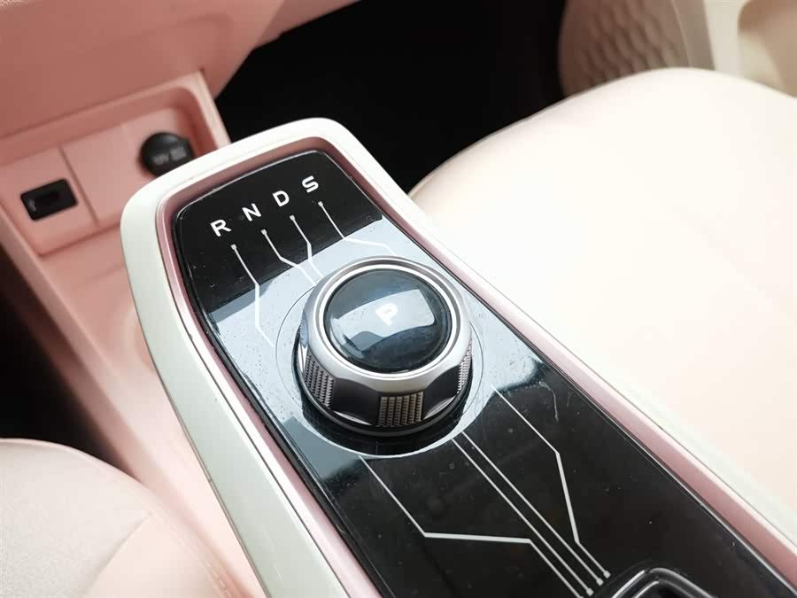 Changan BenBen E-Star 2022 изображение автомобиля #14