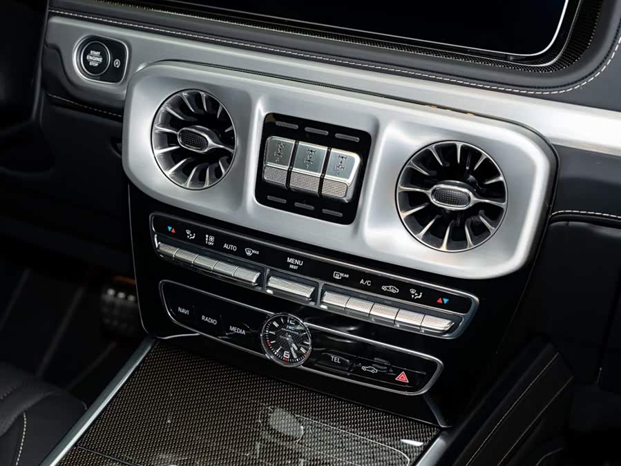 Mercedes-Benz G AMG 2024 صورة سيارة #14