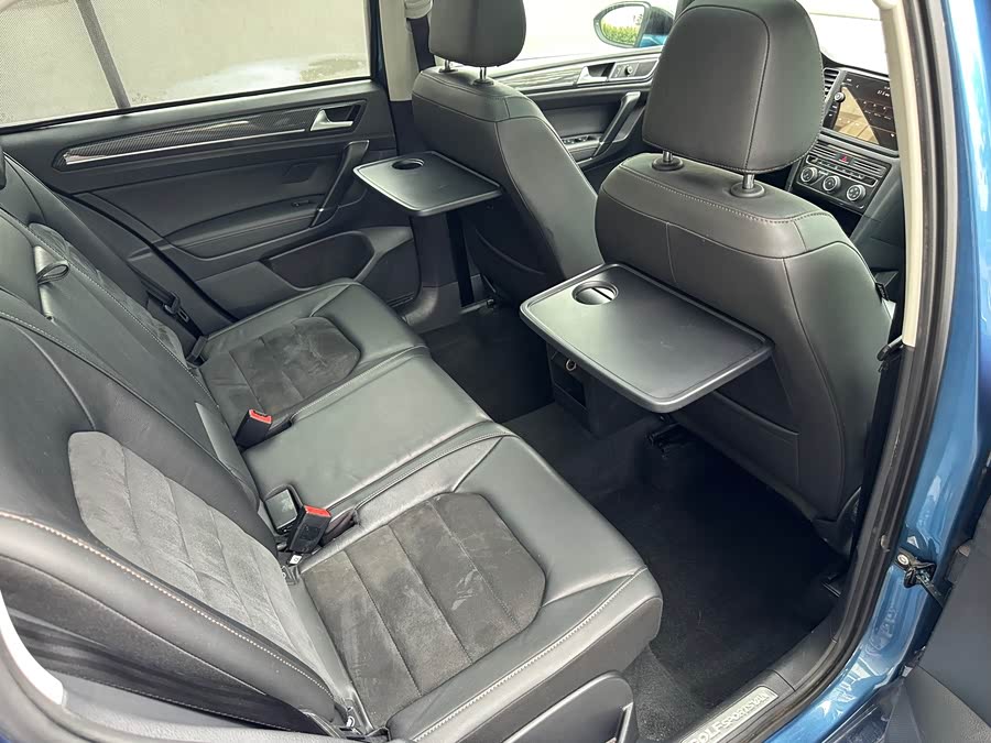 Volkswagen Golf Sportsvan 2018 #14 Volkswagen Golf Sportsvan 2018 car image #14