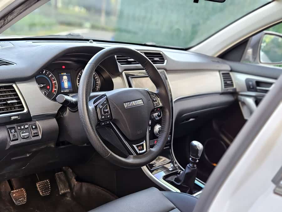 Haval H2 2016 immagine di auto #14