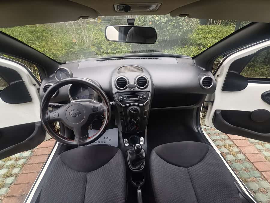 BYD F0 2014 immagine di auto #14