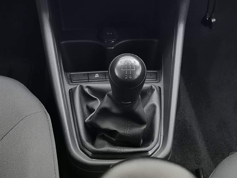 Volkswagen Santana 2022 car image #14