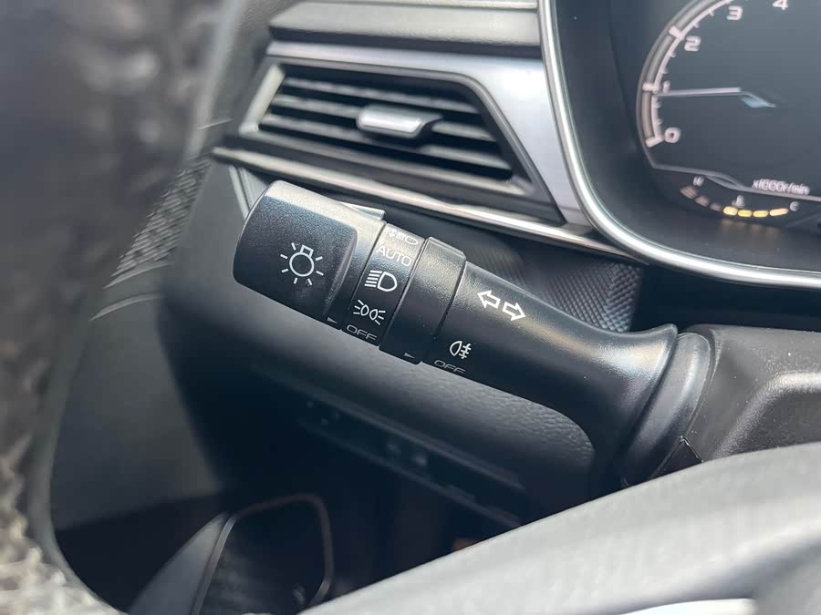 GEELY Binray 2020 #14 GEELY Binray 2020 immagine di auto #14