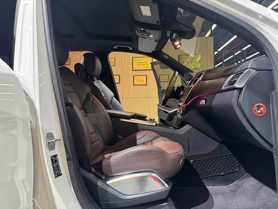 Mercedes-Benz GL AMG 2014 immagine di auto #14