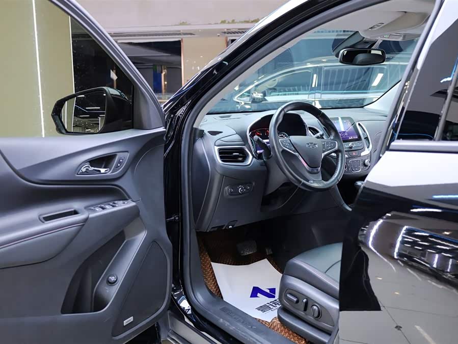 Chevrolet Equinox 2020 #14 Chevrolet Equinox 2020 car image #14