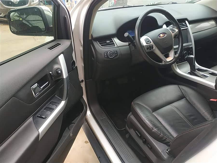 Ford Edge (Imported) 2014 immagine di auto #14