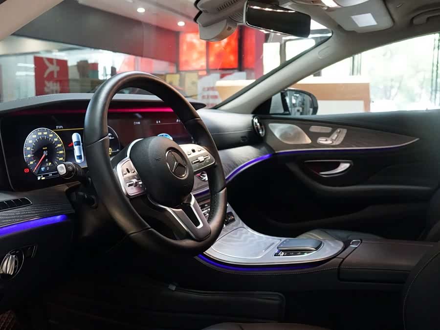 Mercedes-Benz CLS Class 2019 immagine di auto #14