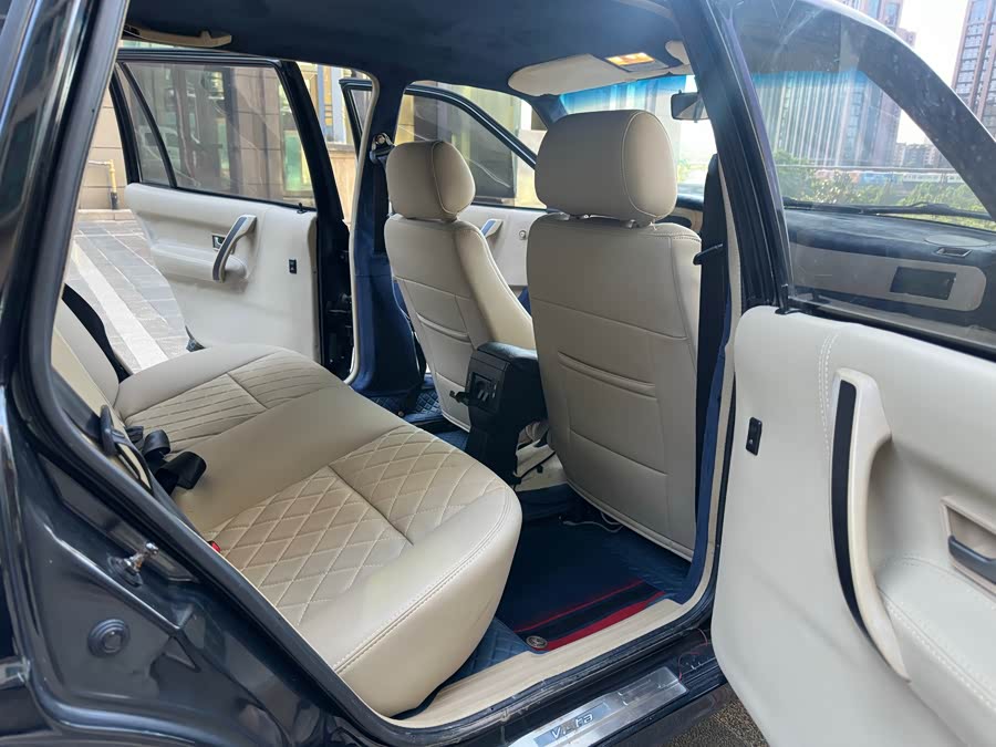 Volkswagen Santana Vista 2013 #14 Volkswagen Santana Vista 2013 car image #14