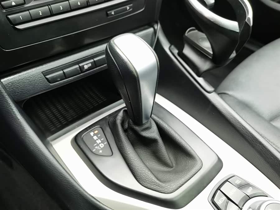 BMW X1 (Imported) 2012 #14 BMW X1 (Imported) 2012 car image #14