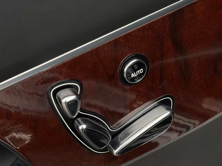 Hyundai Equus 2014 #14 Hyundai Equus 2014 car image #14