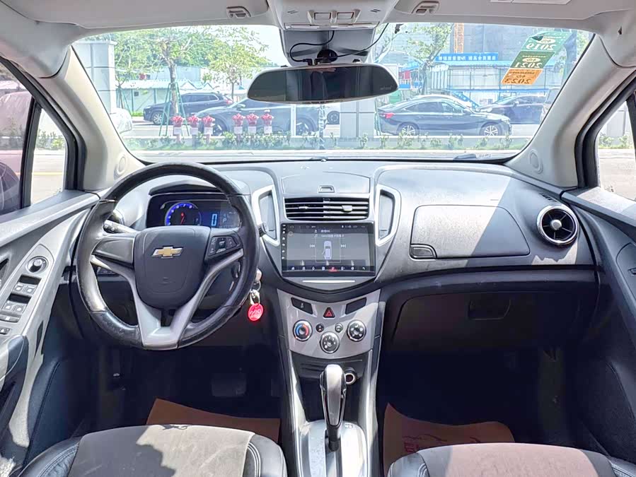 Chevrolet Tracker 2015 #14 Chevrolet Tracker 2015 immagine di auto #14