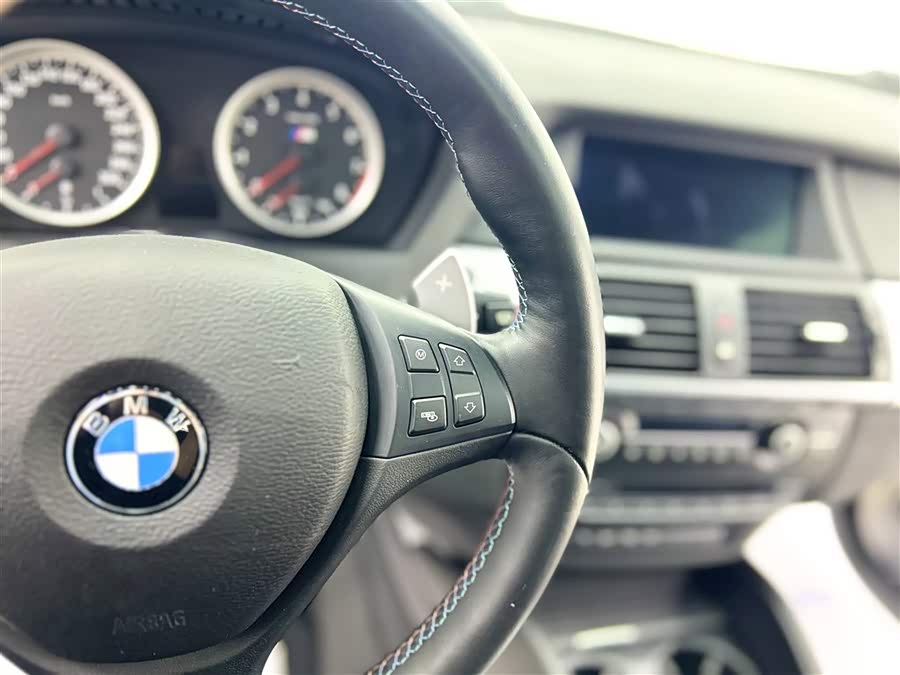 BMW X5 M 2010 #14 BMW X5 M 2010 car image #14