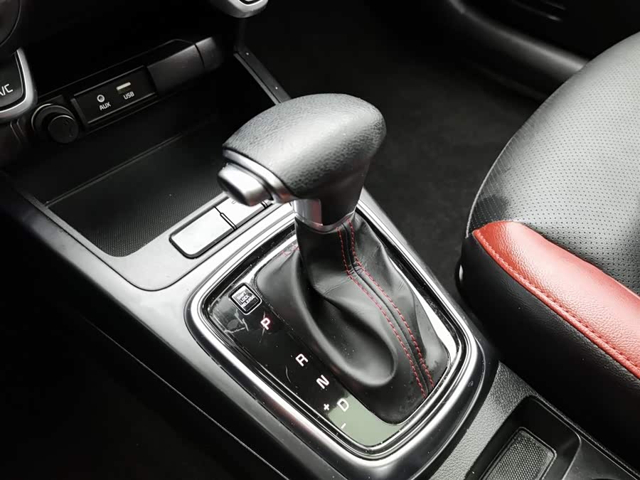 Kia Rio Cross 2019 car image #14