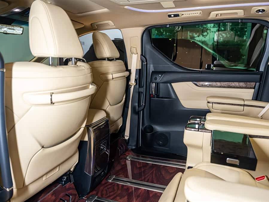 丰田 威尔法 2023 汽车图片 #14