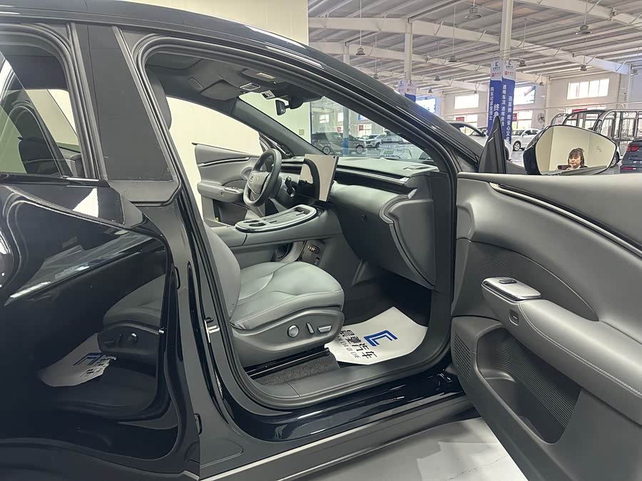 Xpeng G7 2025 immagine di auto #14