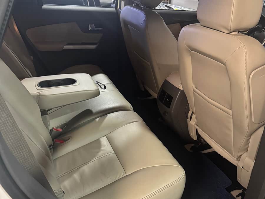 Ford Edge (Imported) 2015 صورة سيارة #14