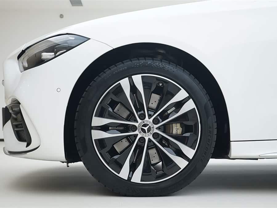 Mercedes-Benz C Class New Energy 2023 #14 Mercedes-Benz C Class New Energy 2023 car image #14