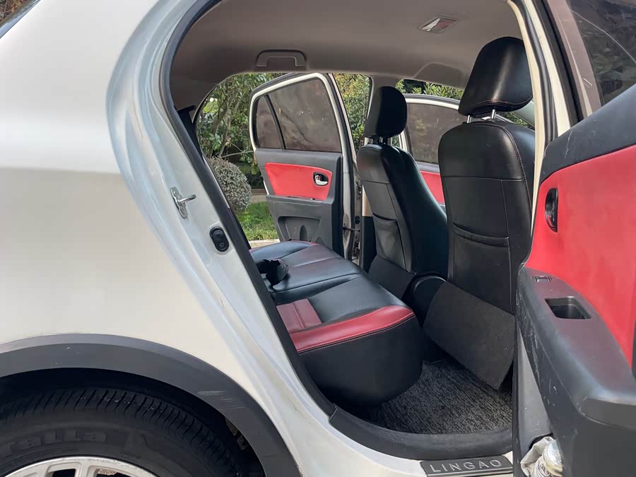 Great Wall C20R 2013 #14 Great Wall C20R 2013 car image #14