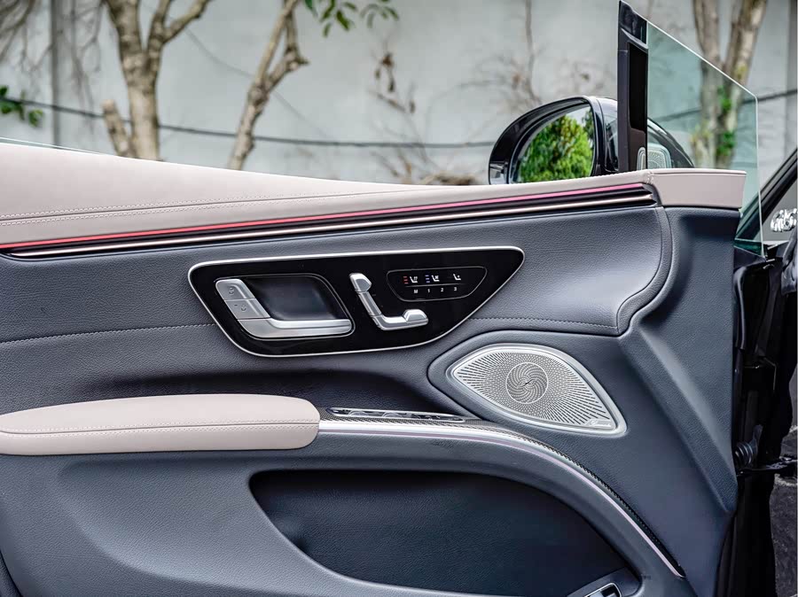 Mercedes-Benz EQS AMG 2024 #14 Mercedes-Benz EQS AMG 2024 car image #14