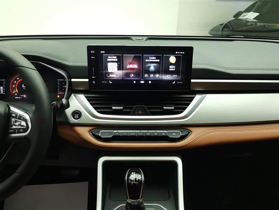 GEELY Vision X6 2020 car image #14