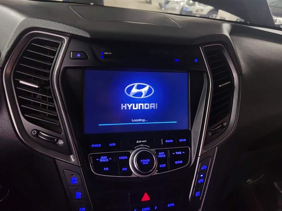 Hyundai Santa Fe (Imported) 2013 car image #14