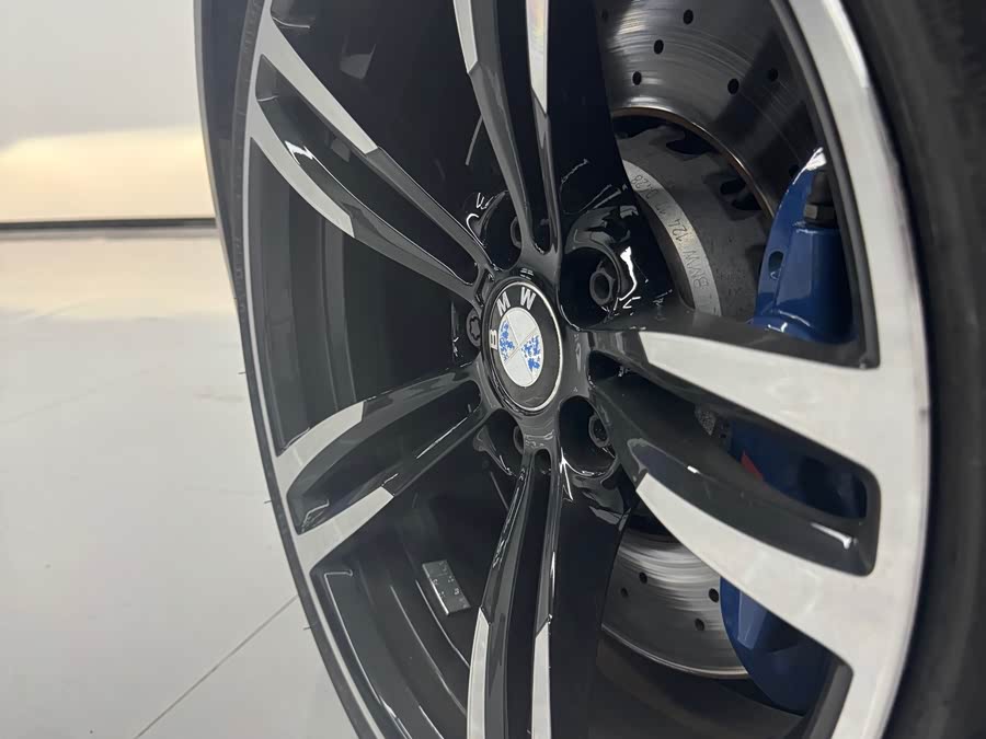 BMW M2 2018 car image #14