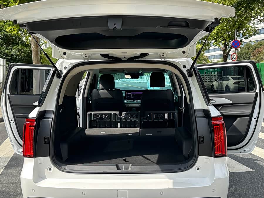 Haval H5 2023 #14 Haval H5 2023 car image #14