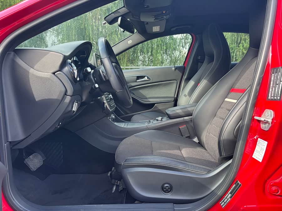 Mercedes-Benz A Class (Imported) 2013 #14 Mercedes-Benz A Class (Imported) 2013 car image #14