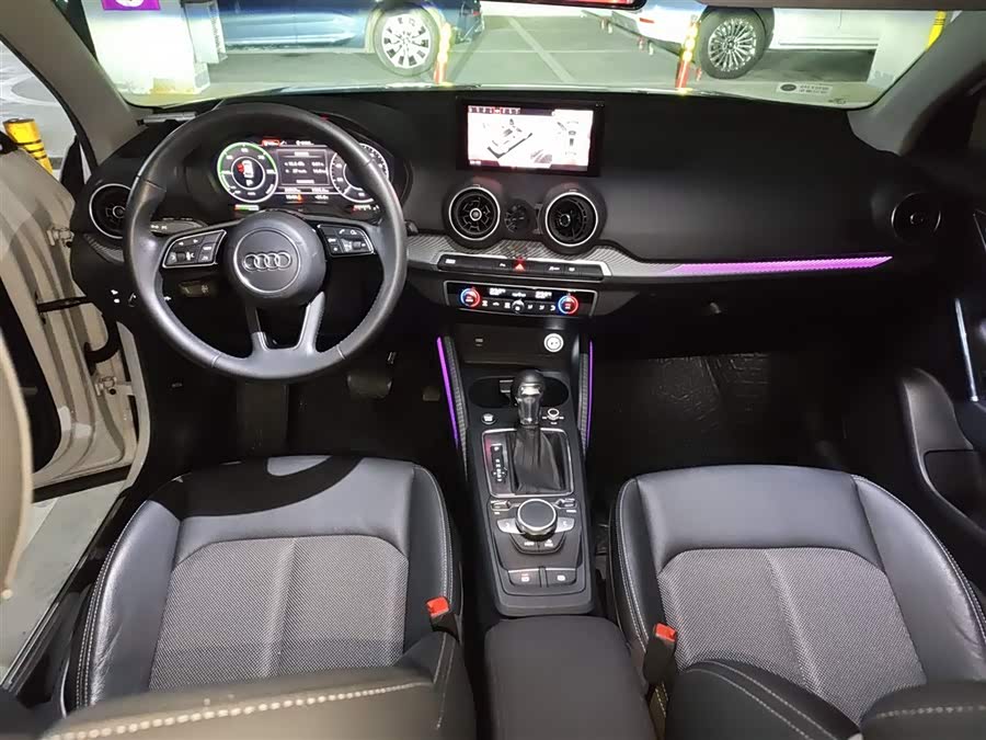 Audi Q2L e-tron 2021 #14 Audi Q2L e-tron 2021 car image #14