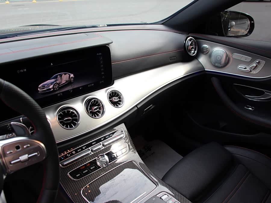 Mercedes-Benz E AMG 2020 صورة سيارة #14