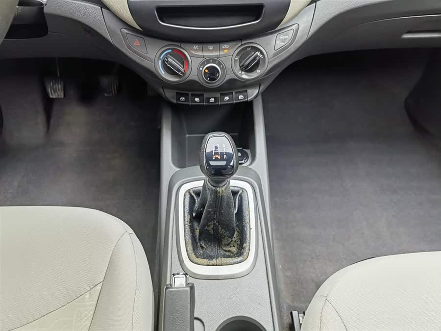 Chevrolet Sail 2015 car image #14