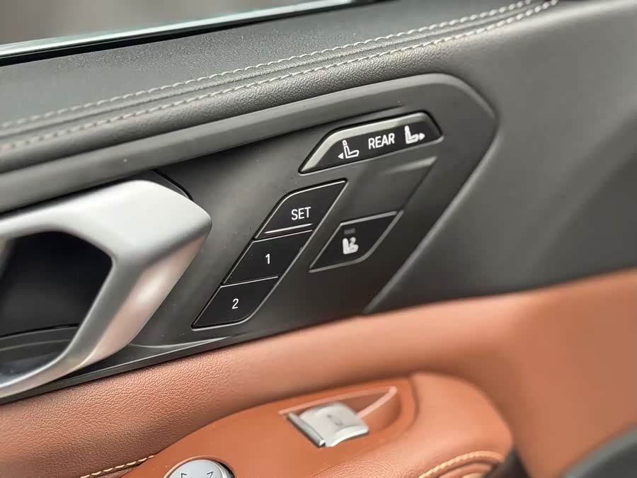 BMW X7 2023 #14 BMW X7 2023 car image #14