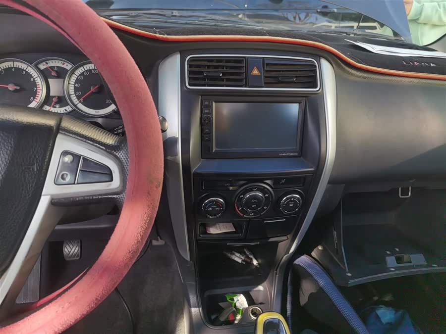 Suzuki Liana A6 2014 immagine di auto #14