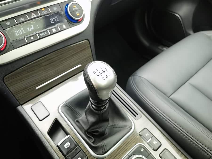 Haval H6 Coupe 2016 car image #14