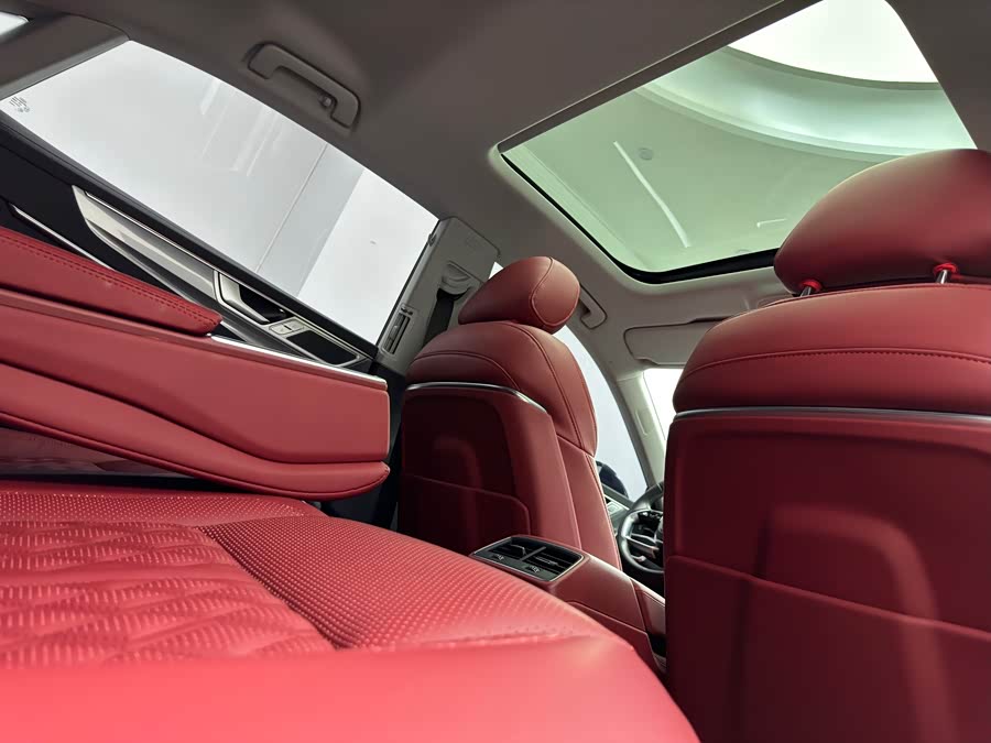 Audi A7L 2024 car image #14