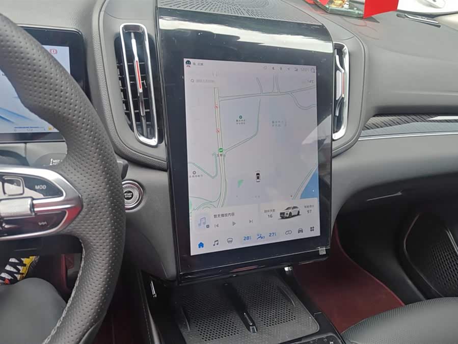 HongQi HS3 2025 car image #14