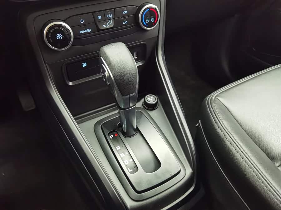 Ford EcoSport 2017 car image #14