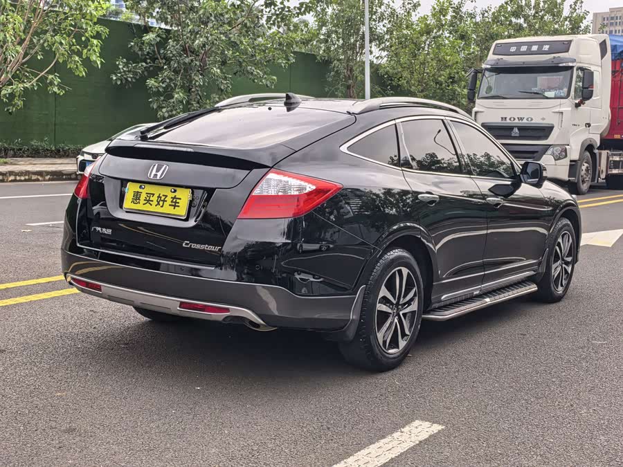 Honda CROSSTOUR 2016 car image #14