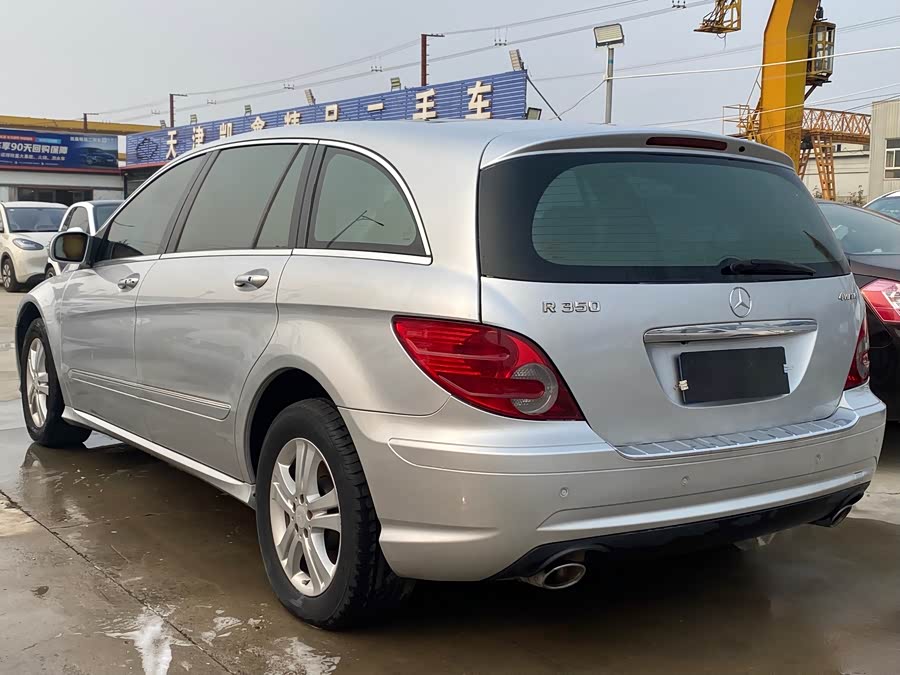 Mercedes-Benz R Class 2009 car image #14