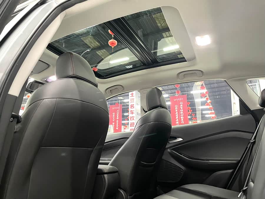 Chevrolet Tracker 2022 car image #14