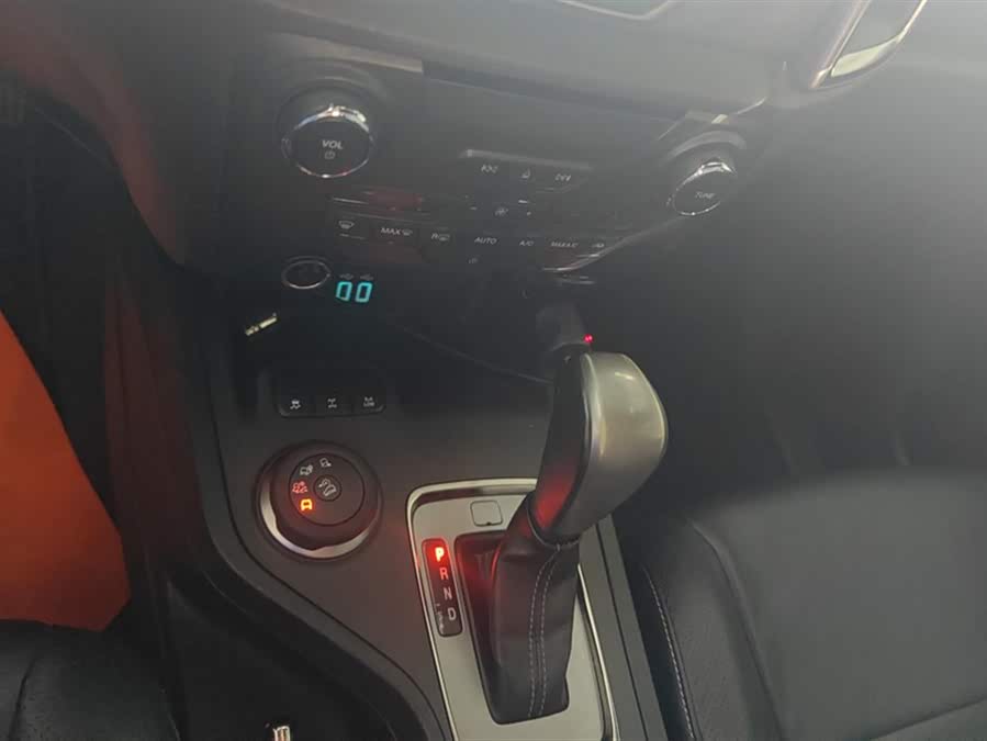 Ford Everest 2018 #14 Ford Everest 2018 car image #14