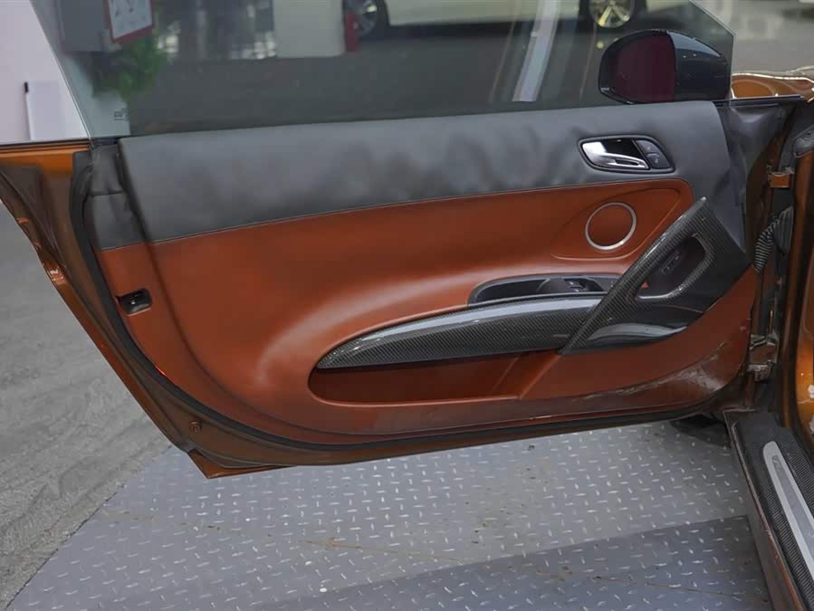 Audi R8 2012 #14 Audi R8 2012 car image #14