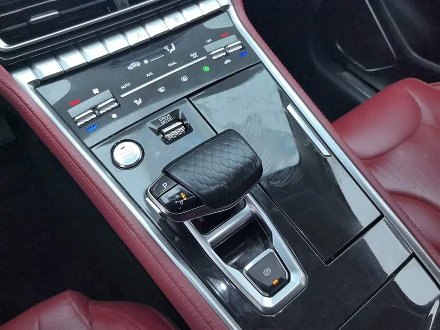 Changan CS85 Coupe 2020 car image #14